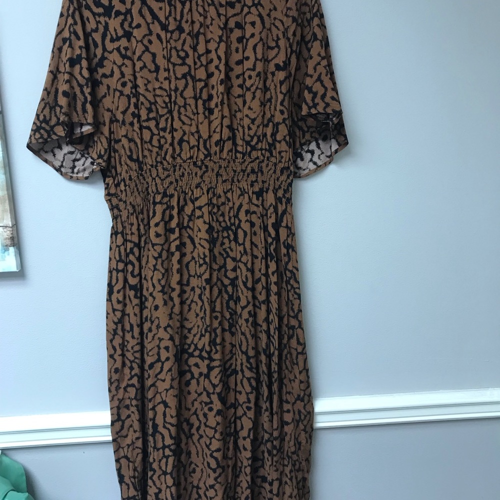 NWOT H&M leopard maxi dress